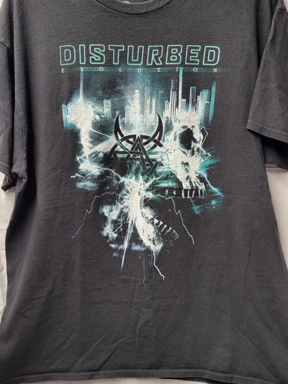 DISTURBED Evolution Graphic Tee - 2019